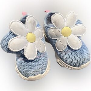 Toddler slip on shoes with flower Velcro strap, size 5